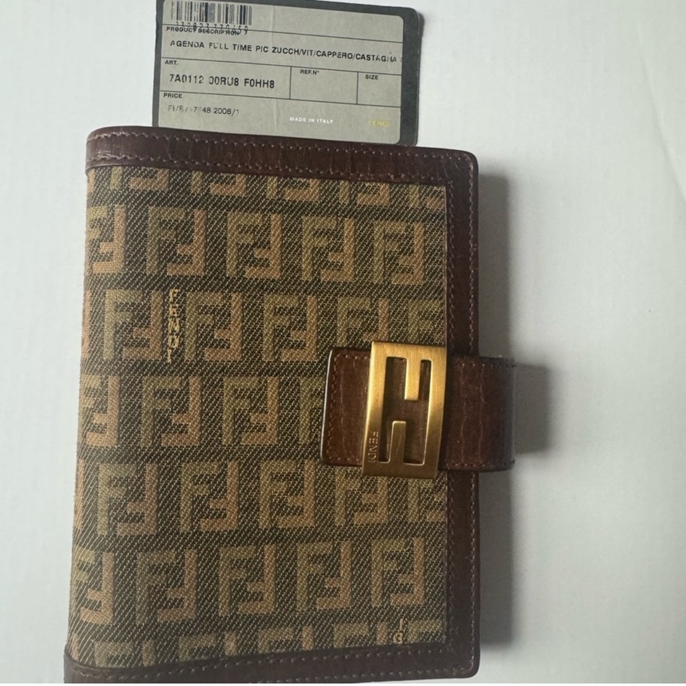 Fendi wallet passport holder agenda binder vintage Fendi monogram - Picture 15 of 16
